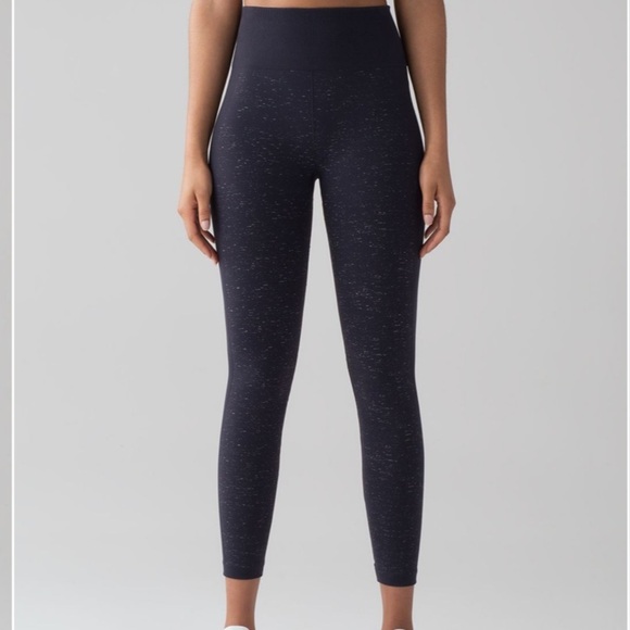 Lululemon Free To Flow 7/8 Tight Seamless Legging - Picture 1 of 9